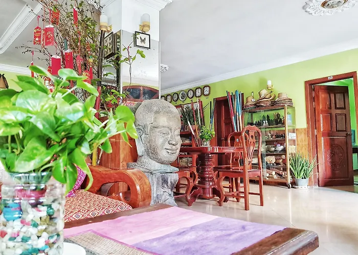 Pensjonat Ta Som & Tour Services Siem Reap