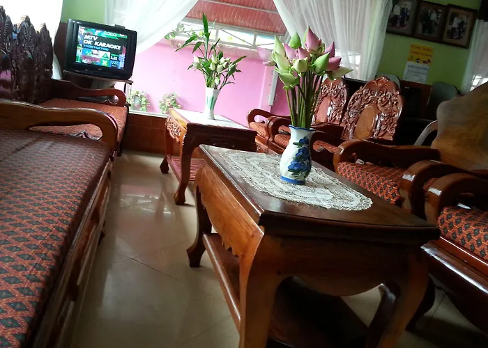 Ta Som & Tour Services Pensjonat Siem Reap