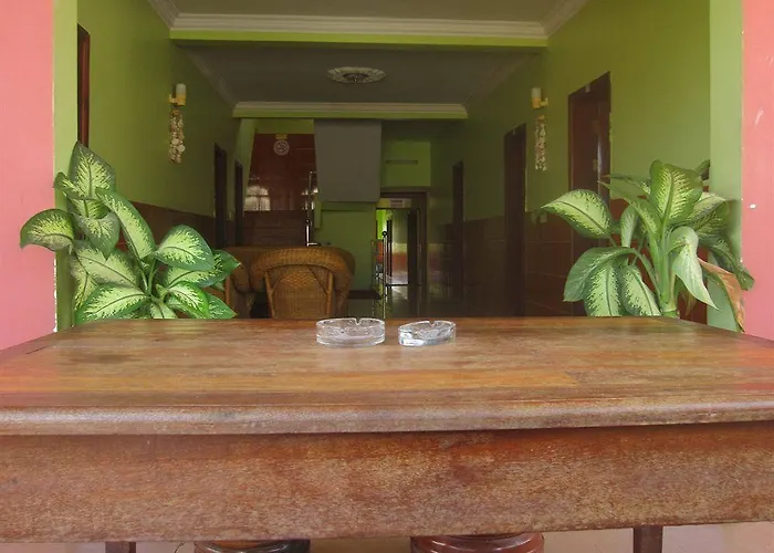 Ta Som & Tour Services Guest house